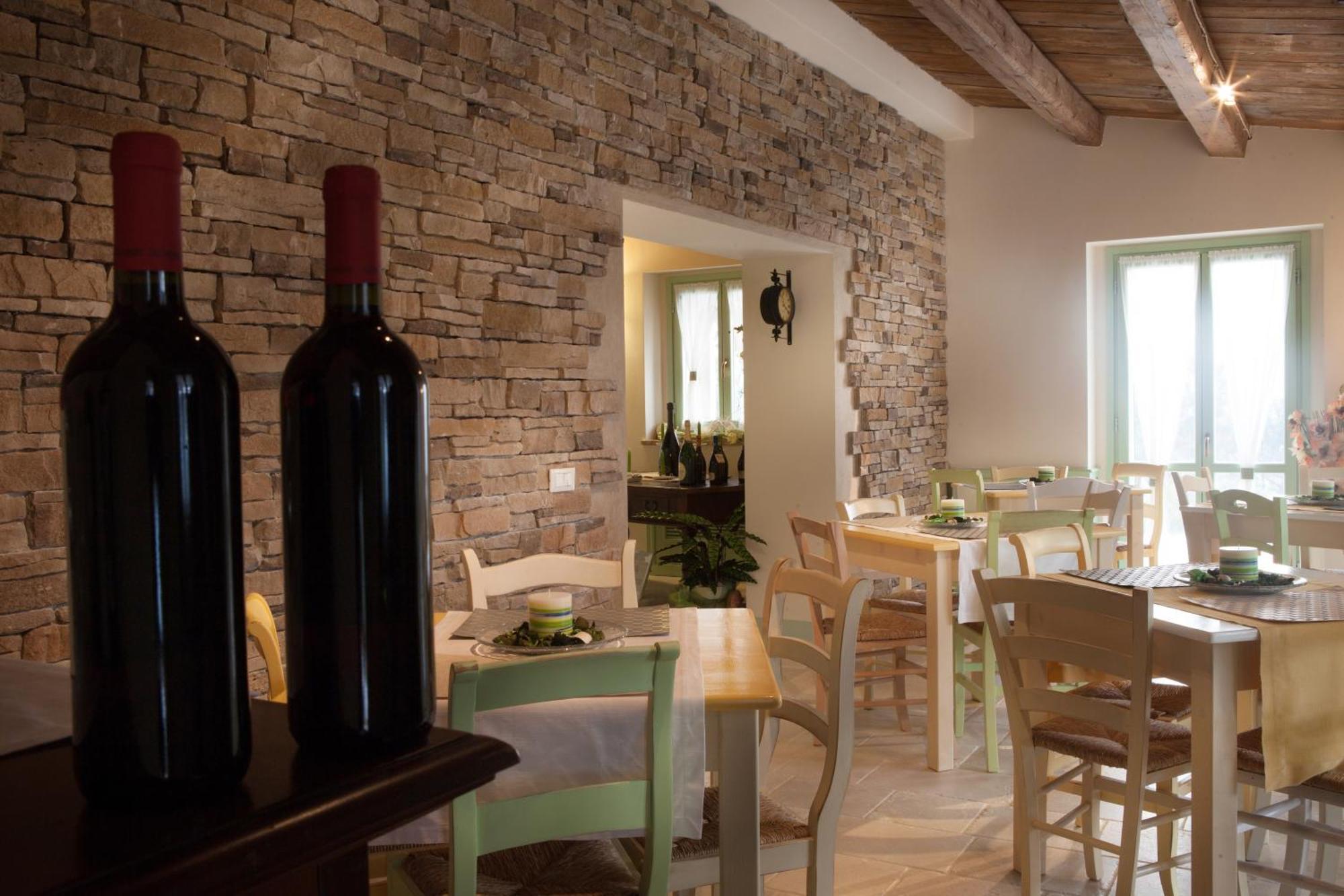 Le Maracla Country House Iesi Exterior foto