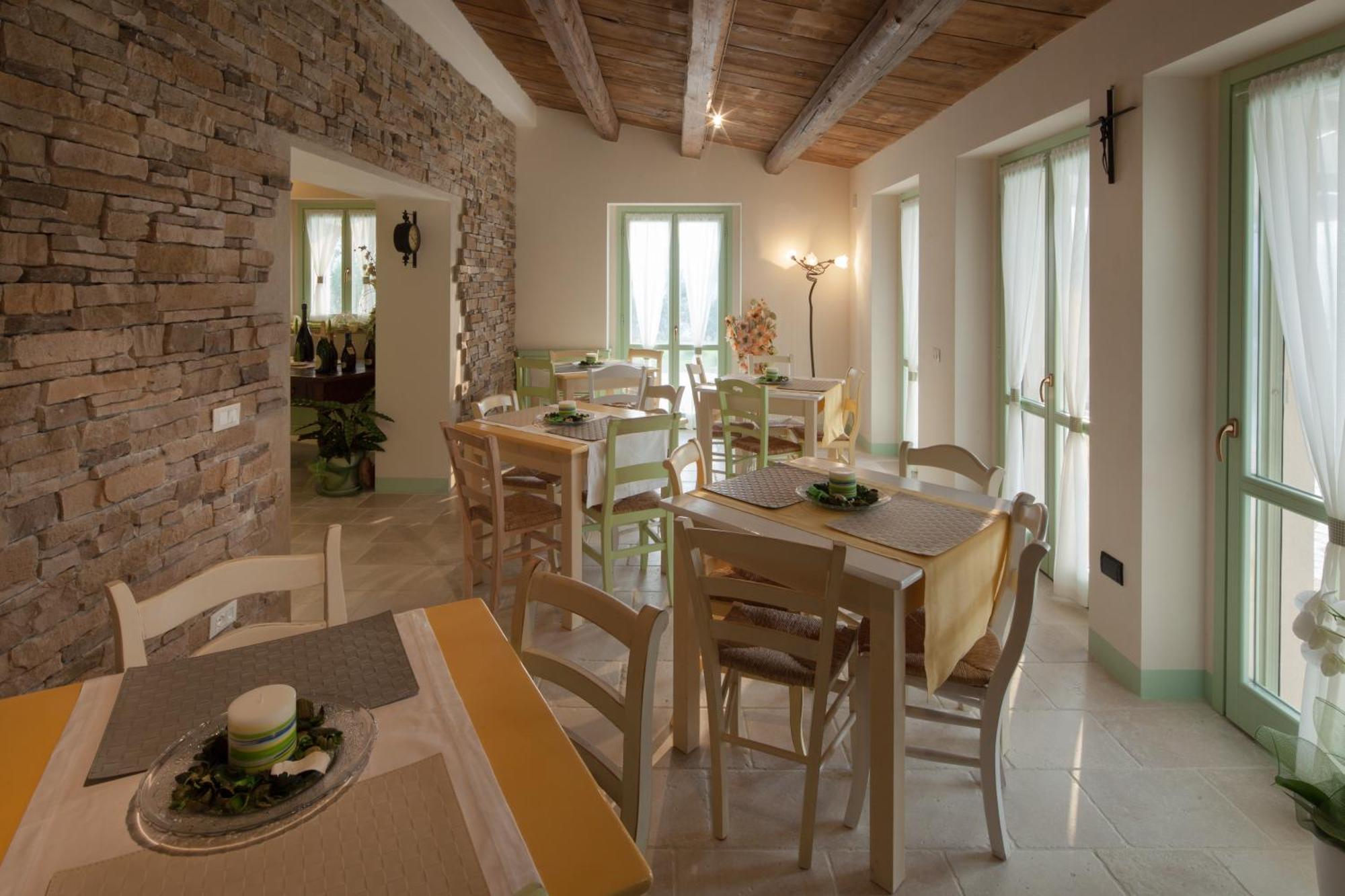 Le Maracla Country House Iesi Exterior foto