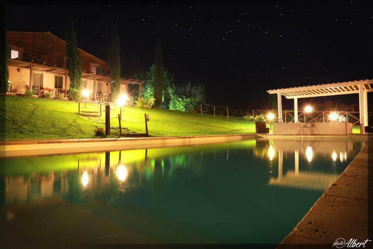 Le Maracla Country House Iesi Exterior foto