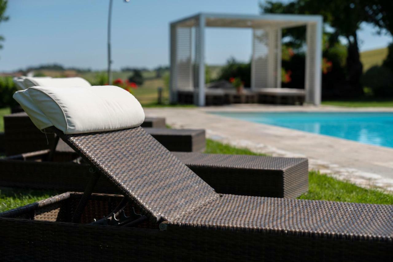 Le Maracla Country House Iesi Exterior foto
